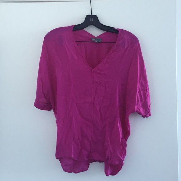 Vince Tops - Vince 100% silk blouse XS